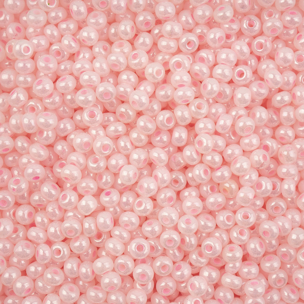 6/0 PEARLIZED PALE PINK Preciosa Seed Beads