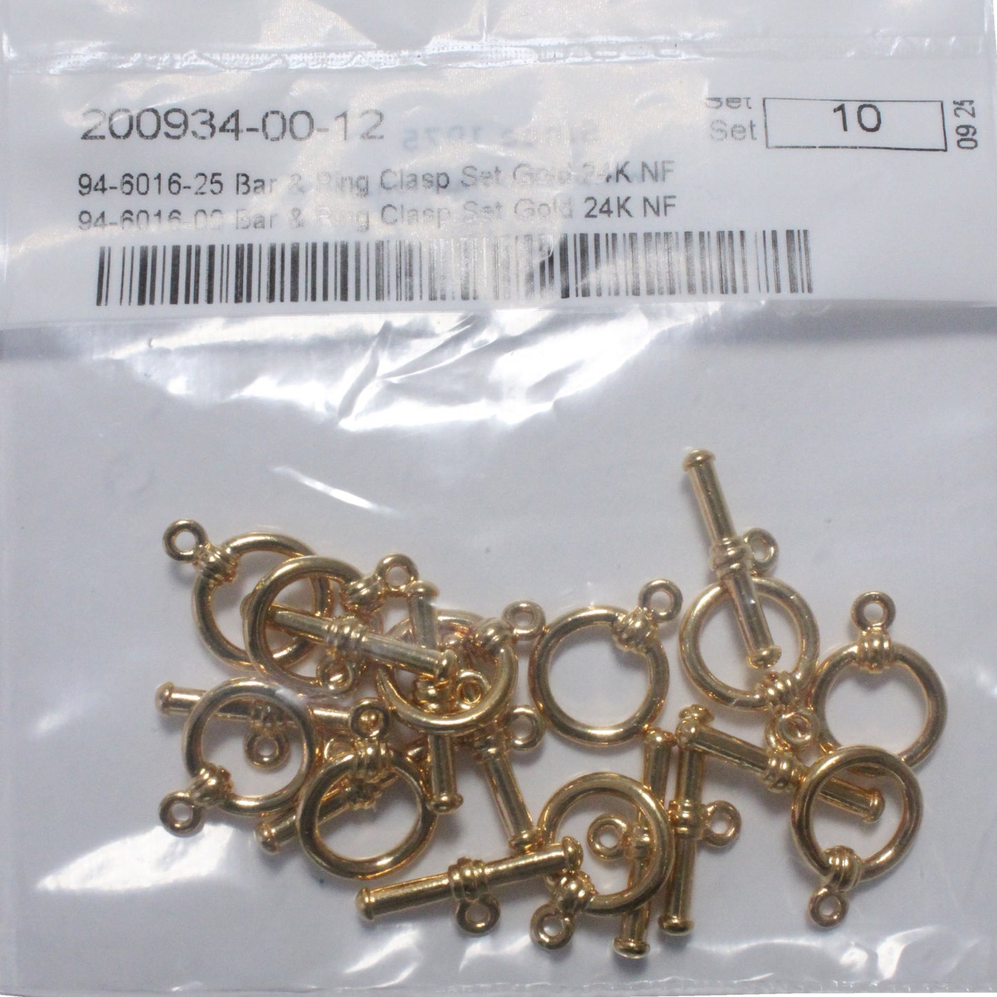 TierraCast Bar & Ring Toggle Clasp / pewter with a bright gold finish