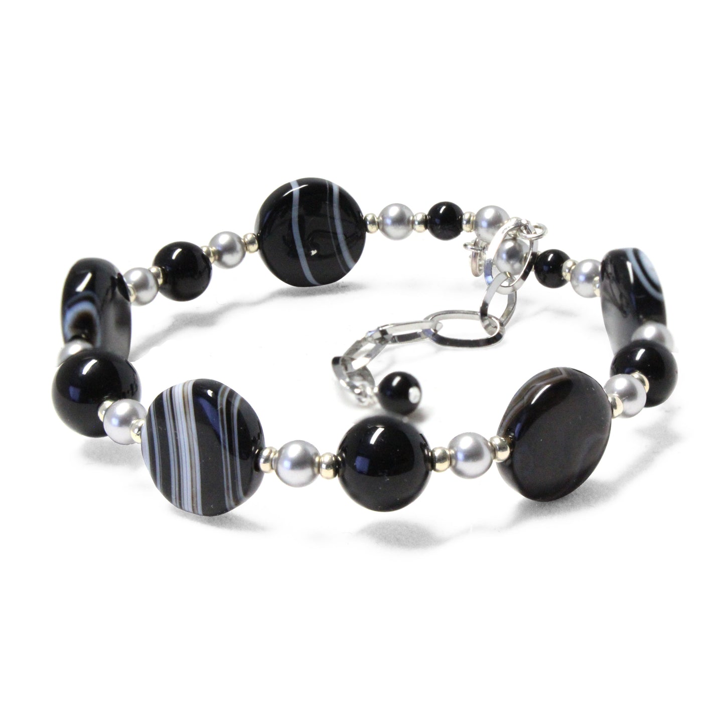 Black Sardonyx Bracelet / 6 to 7.5 Inch wrist size / with extender chain