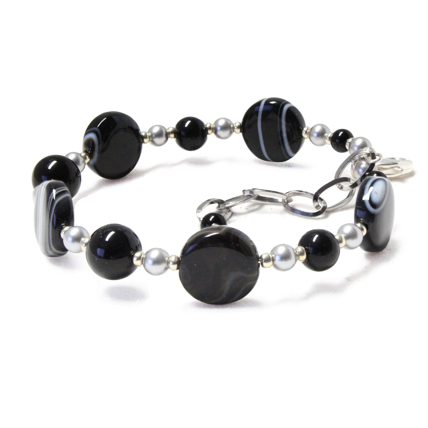 Black Sardonyx Bracelet / 6 to 7.5 Inch wrist size / with extender chain
