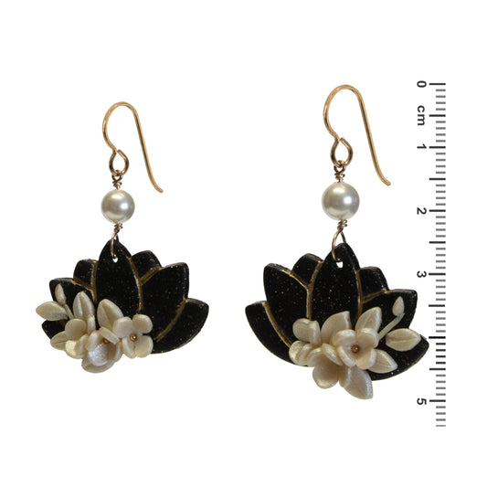 Lotus Flower Earrings / side view with ruler