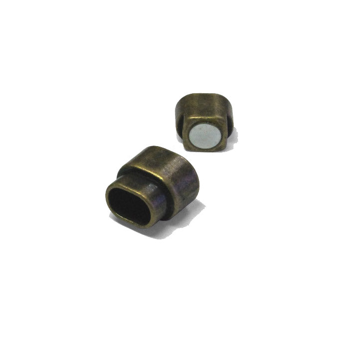 Magnetic Oval Clasp / ID 10.5 x 6.5mm / zinc alloy with antique bronze finish / for regaliz or licorice style leather cords