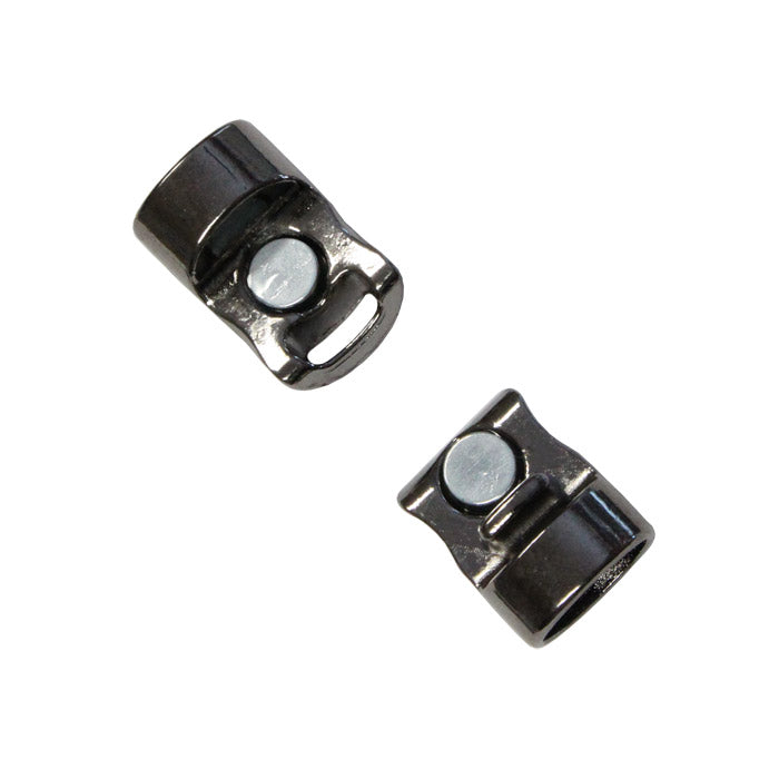 Magnetic Oval Clasp / ID 10.8 x 7mm clasp / zinc alloy with a black gunmetal finish / for regaliz or licorice style leather cords