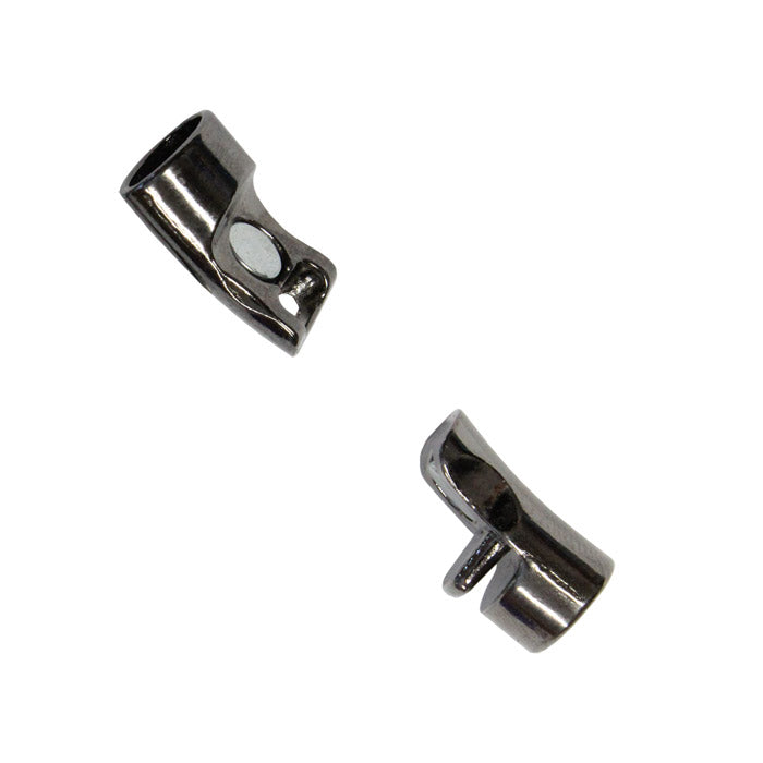 Magnetic Oval Clasp / ID 10.8 x 7mm clasp / zinc alloy with a black gunmetal finish / for regaliz or licorice style leather cords
