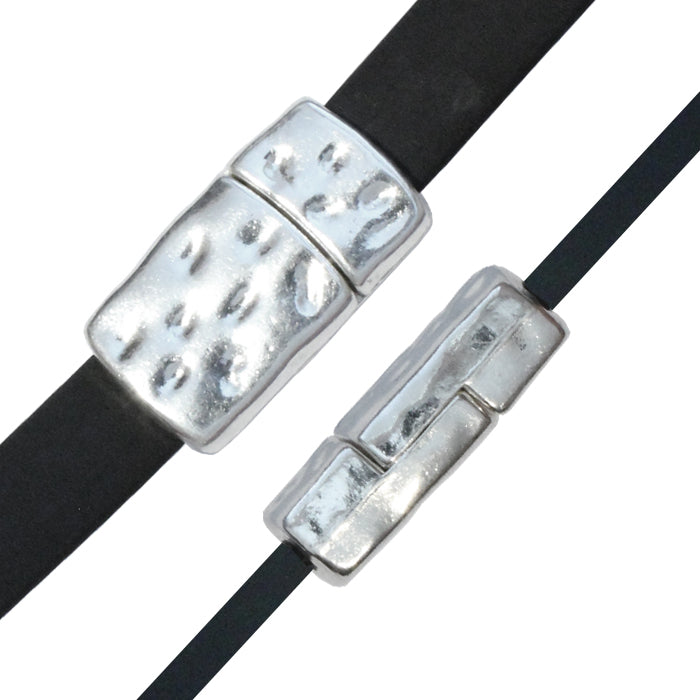 10mm Hammertone Flat Magnetic Clasp / zinc alloy with a bright silver finish / ID 10 x 2mm / clasp for 10mm flat leather cord