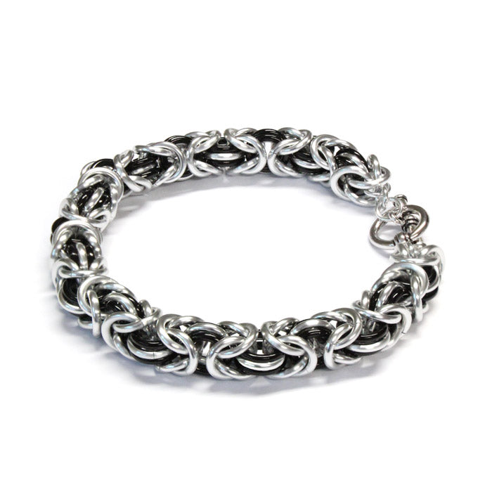 Three-Ring Byzantine Chainmail Bracelet / fits up to 7 inch wrist size / with silver and black anodized aluminum jump rings