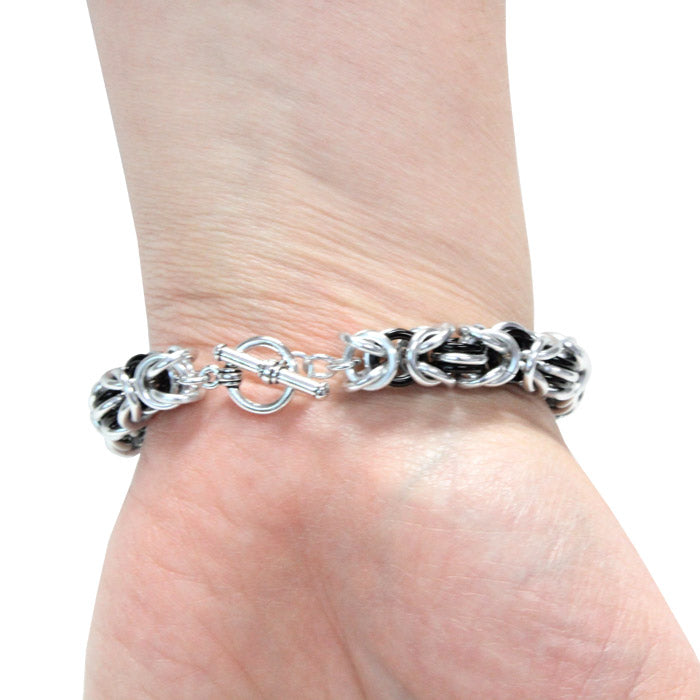 Three-Ring Byzantine Chainmail Bracelet / fits up to 7 inch wrist size / with silver and black anodized aluminum jump rings