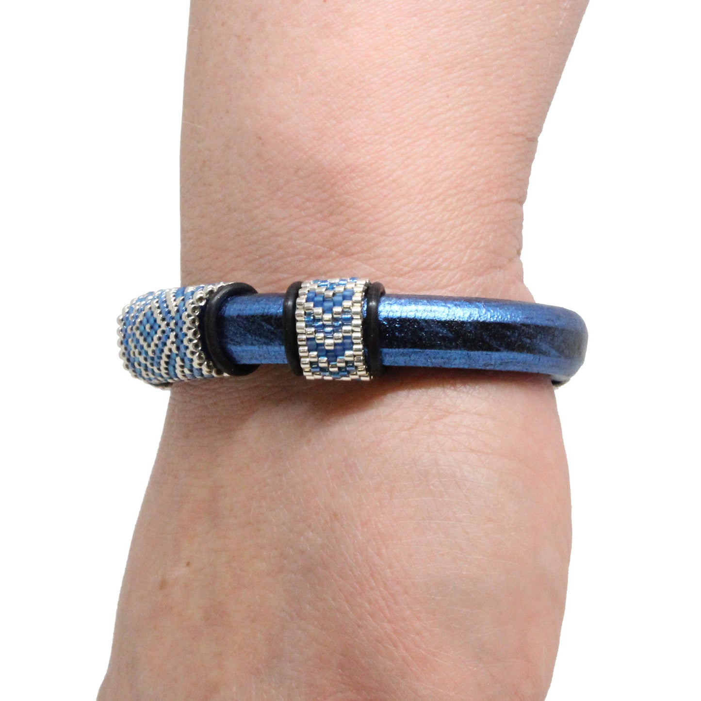 METALLIC BLUE Geometric Bracelet / fits 6.5 to 7 Inch wrist size / leather with magnetic clasp