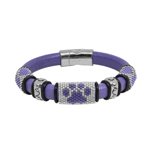 LILAC PURPLE Dog Paw Bracelet / fits 6.5 to 7 Inch wrist size / leather with magnetic clasp