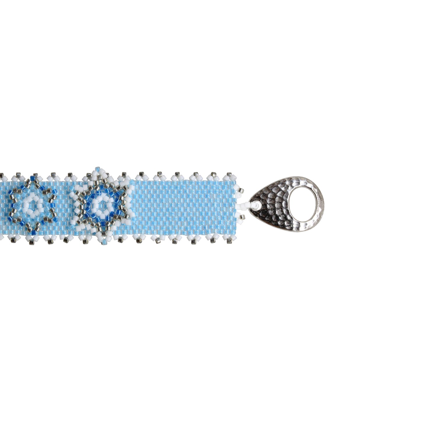 Winter Snowflake Bracelet / fits 6.5 to 7 Inch wrist / silver pewter ellipse toggle clasp