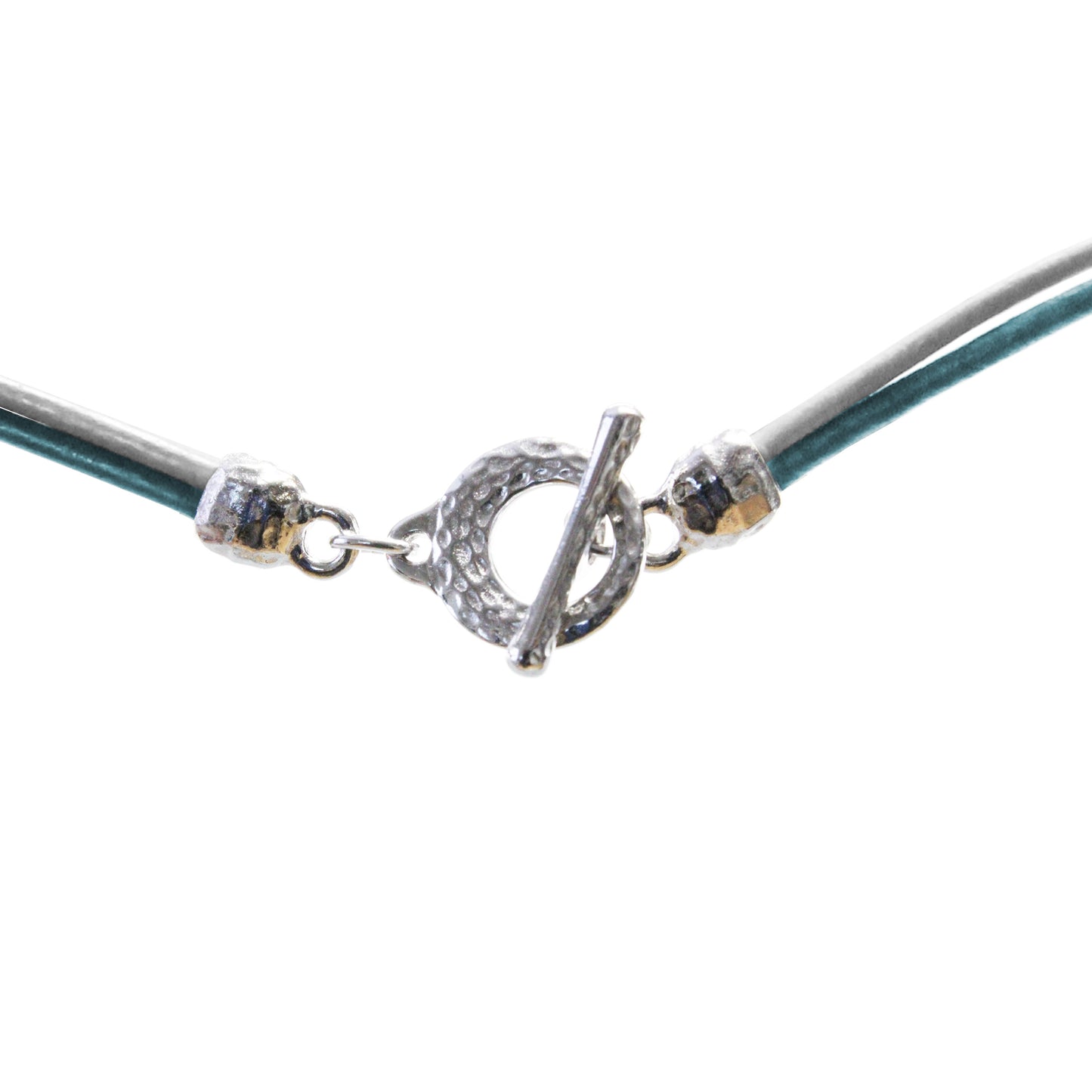 Beach Chainmail Necklace with shell pendant / leather cord and chainmail