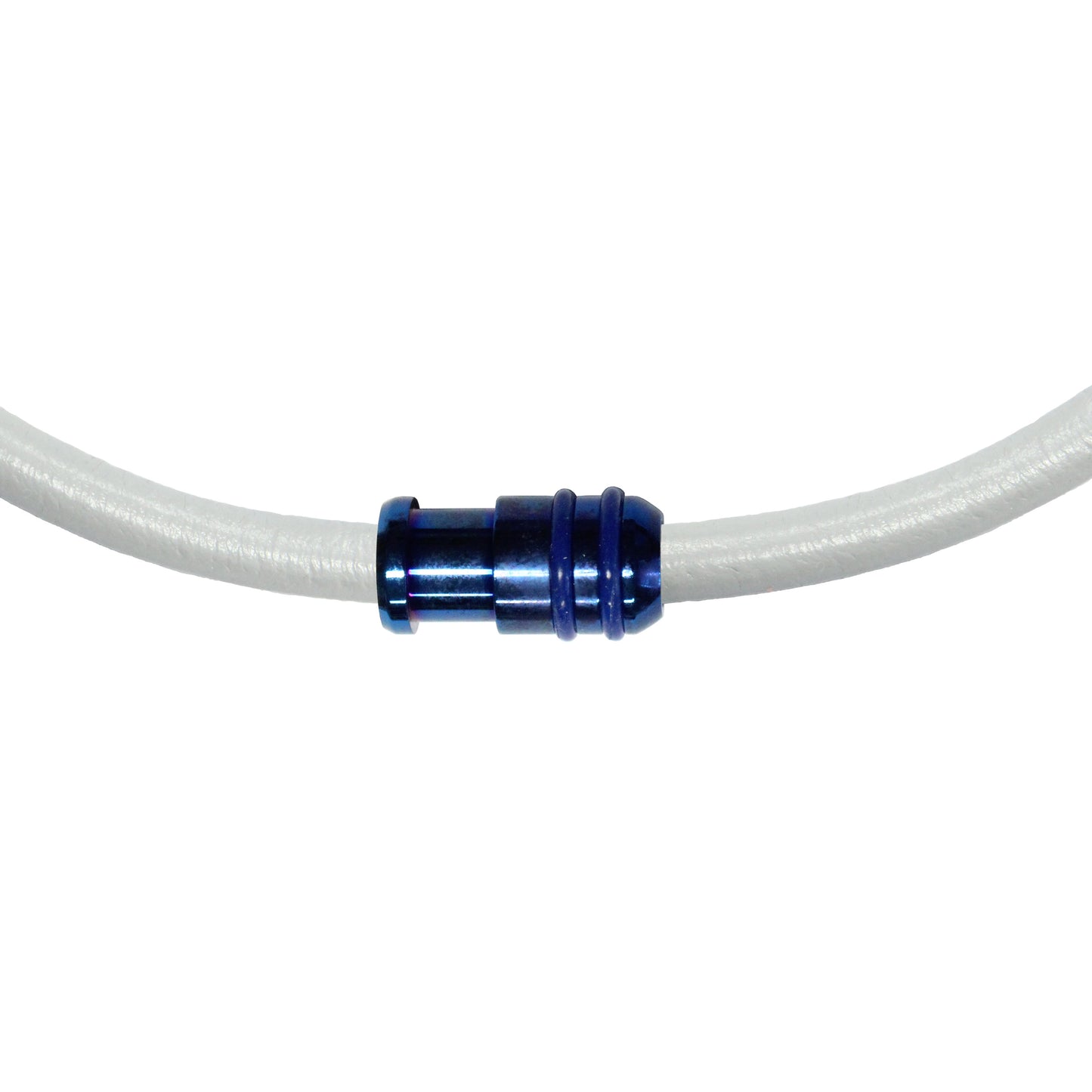 Magnetic Clasp with rubber rings / sold individually / blue color / 20 x 10 x 6mm ID / electroplated finish