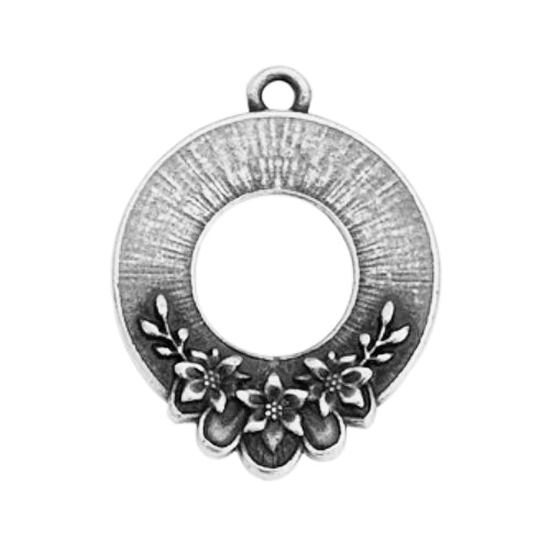 TierraCast Blossom Pendant / 26 x 20mm / pewter with antique silver finish