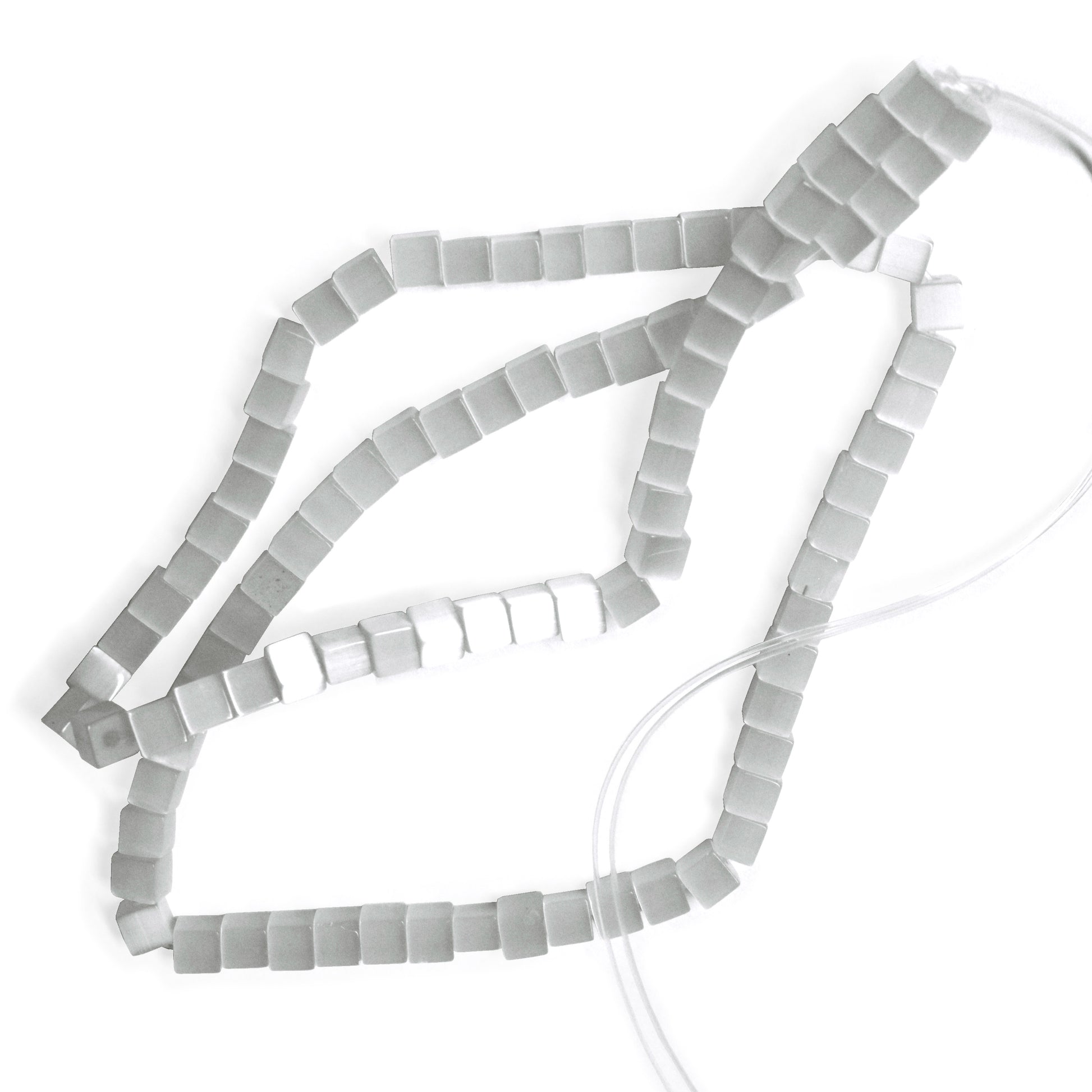 WHITE 4mm Cube Fiber Optic Beads
