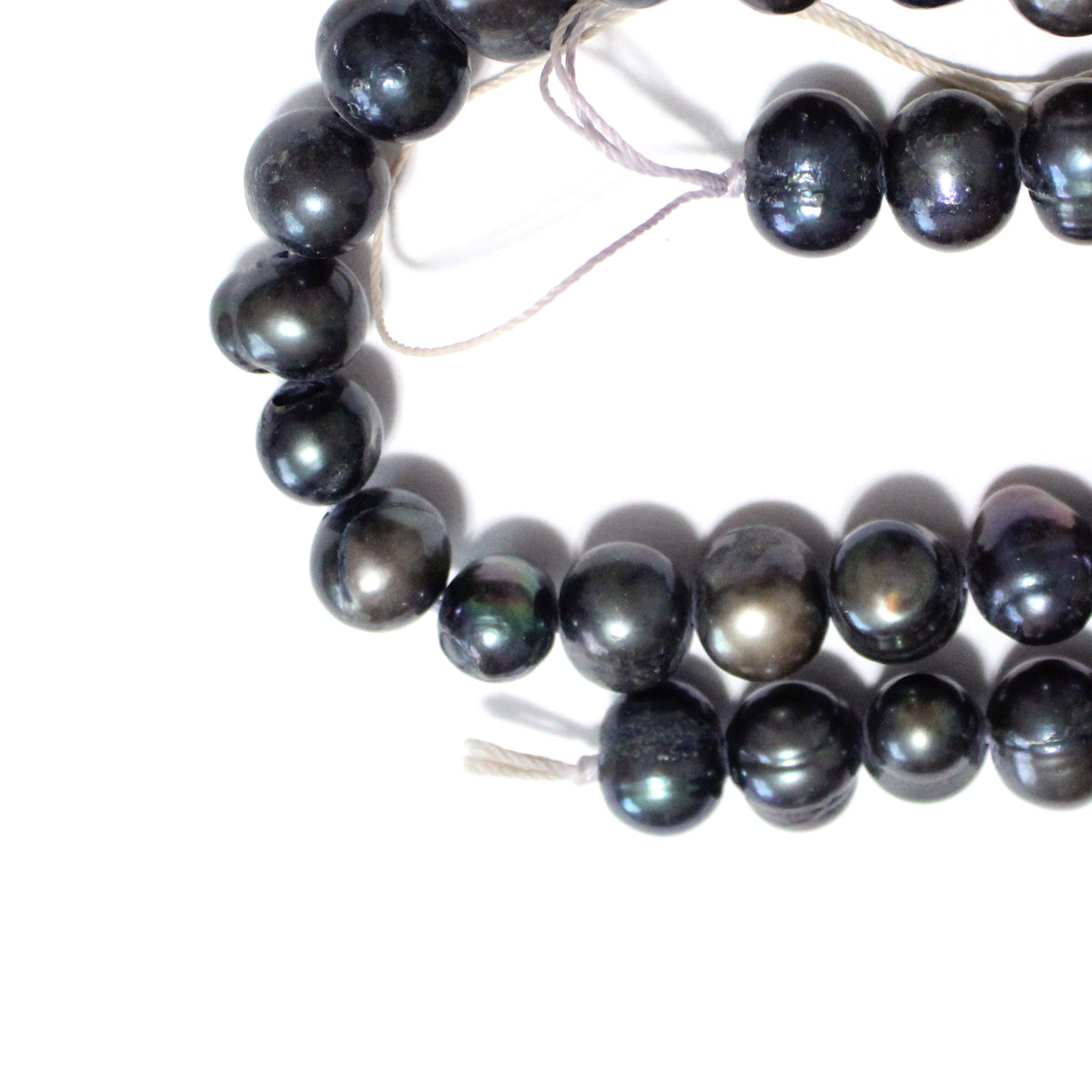 BLACK Pearl Beads / 15 Inch Strand / 10-12mm near-round to slightly oval dark pearl beads