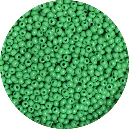 10/0 MEDIUM GREEN Seed Beads  / 500 grams /  Preciosa Czech Glass