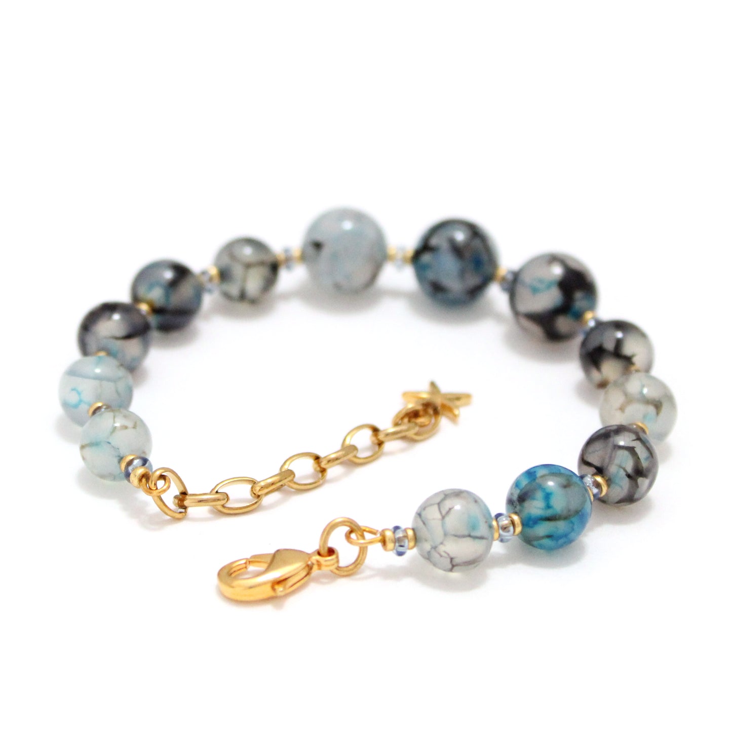 Blue Dragon Vein Agate Beaded Bracelet / 6 - 7 Inch wrist size / gold tone memory wire / extender chain with starfish charm
