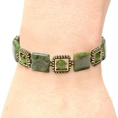 Green Serpentine Bracelet / 6.5 to 7.5 Inch wrist size / alternating squares with extender chain