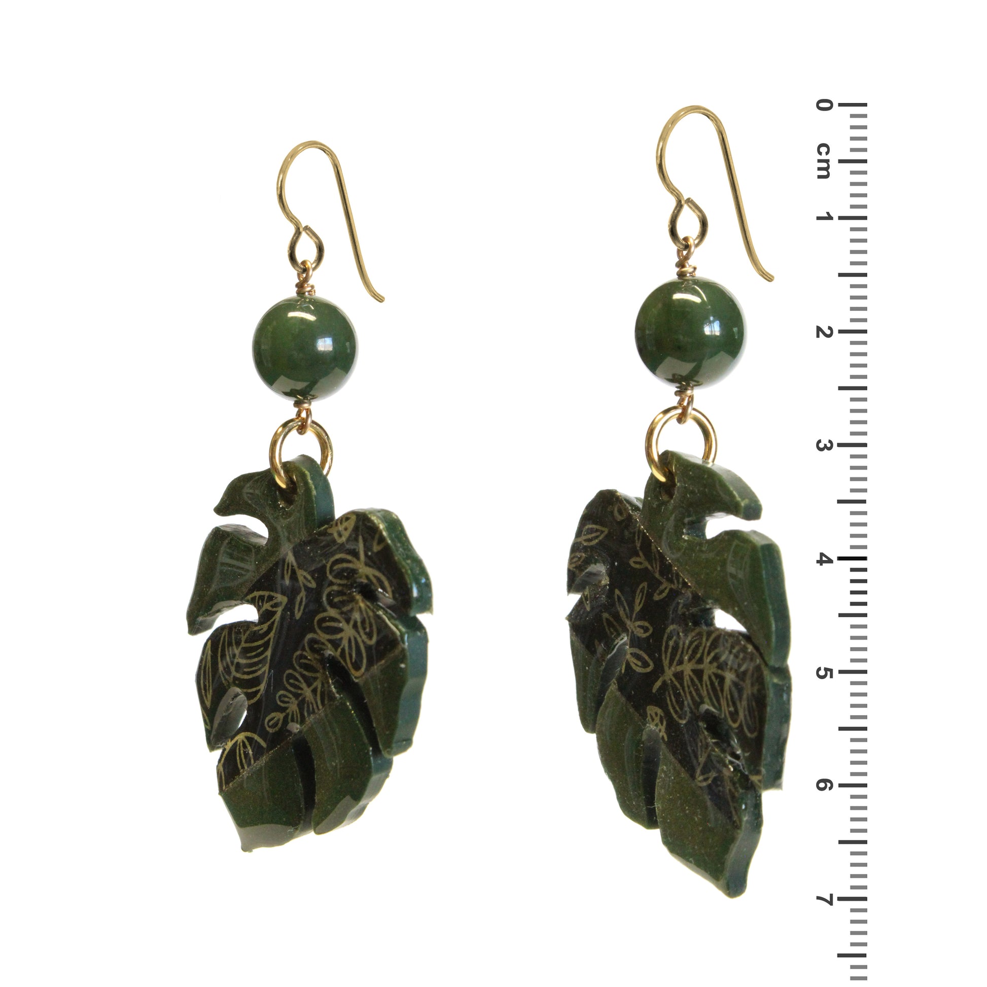Monstera Earrings with BC Jade / side view with ruler
