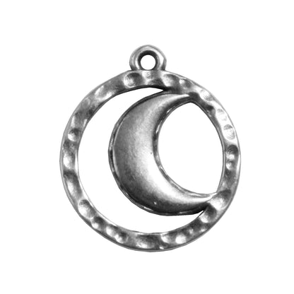 Hammertone Moon Charm / Antique Silver Zamak