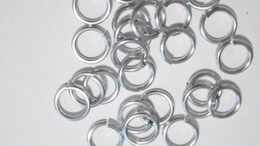 SHINY SILVER 10mm 12 GA Jump Rings / sawcut round open anodized aluminum / for chainmail jewelry