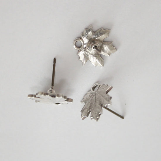 MAPLE LEAF Earring Posts / Antique Silver Zamak