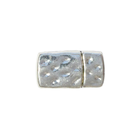 10mm Hammertone Flat Magnetic Clasp / zinc alloy with a bright silver finish / ID 10 x 2mm / clasp for 10mm flat leather cord