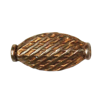 Leaf Bead Antique Copper / 17mm x 8mm x 4mm / flat oval shape / cross hatch mesh pattern