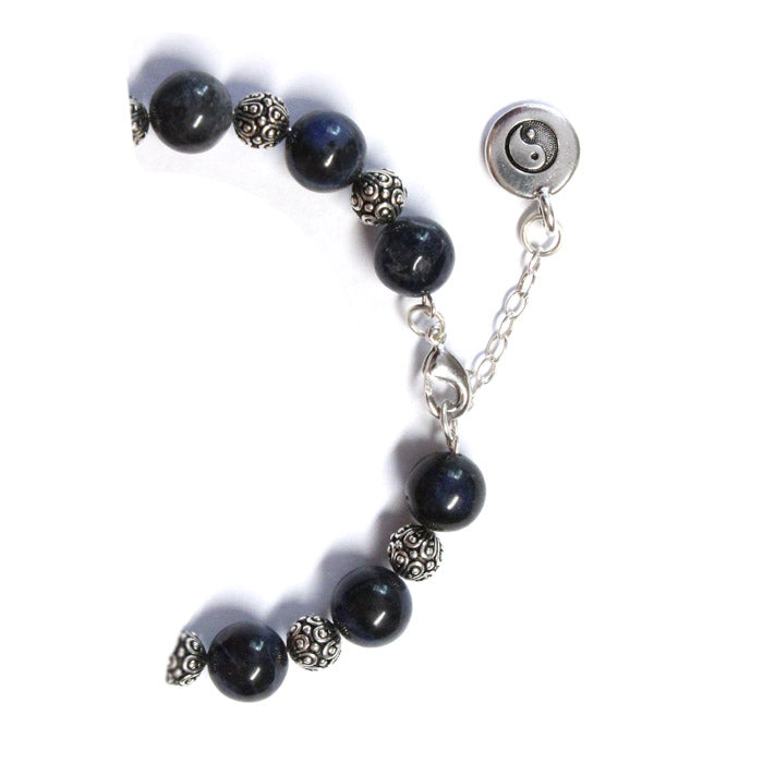 Sodalite Bracelet with Yin Yang charm / 6 to 7 Inch wrist size / extender chain