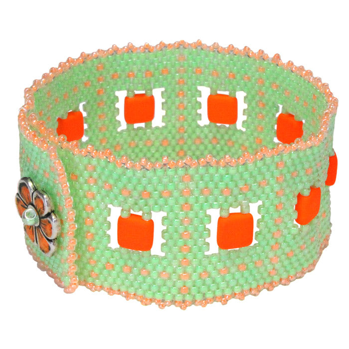 Orange Limonade Peyote Stitch Bracelet / fits 6-1/2 to 6-3/4 Inch wrist / apple blossom button clasp