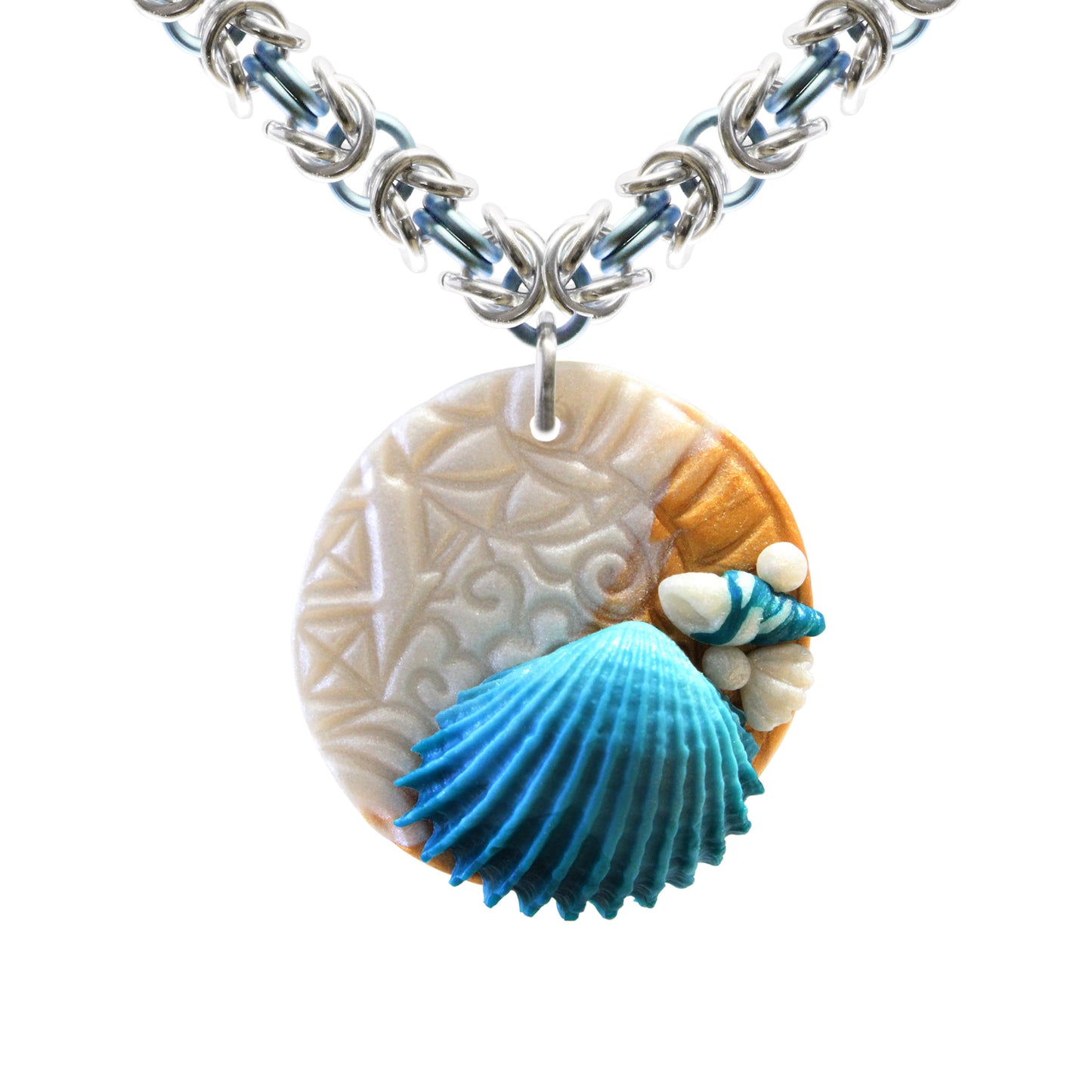 Beach Chainmail Necklace with shell pendant / 23 Inch length / leather cord and chainmail
